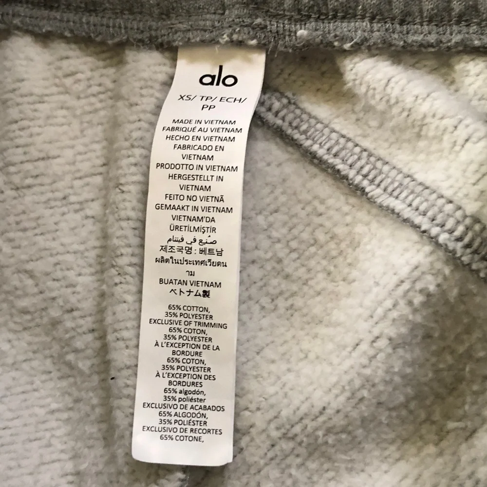 ALO Yoga Make Waves Sweatpant  gray tonal size XS - Picture 4 of 7